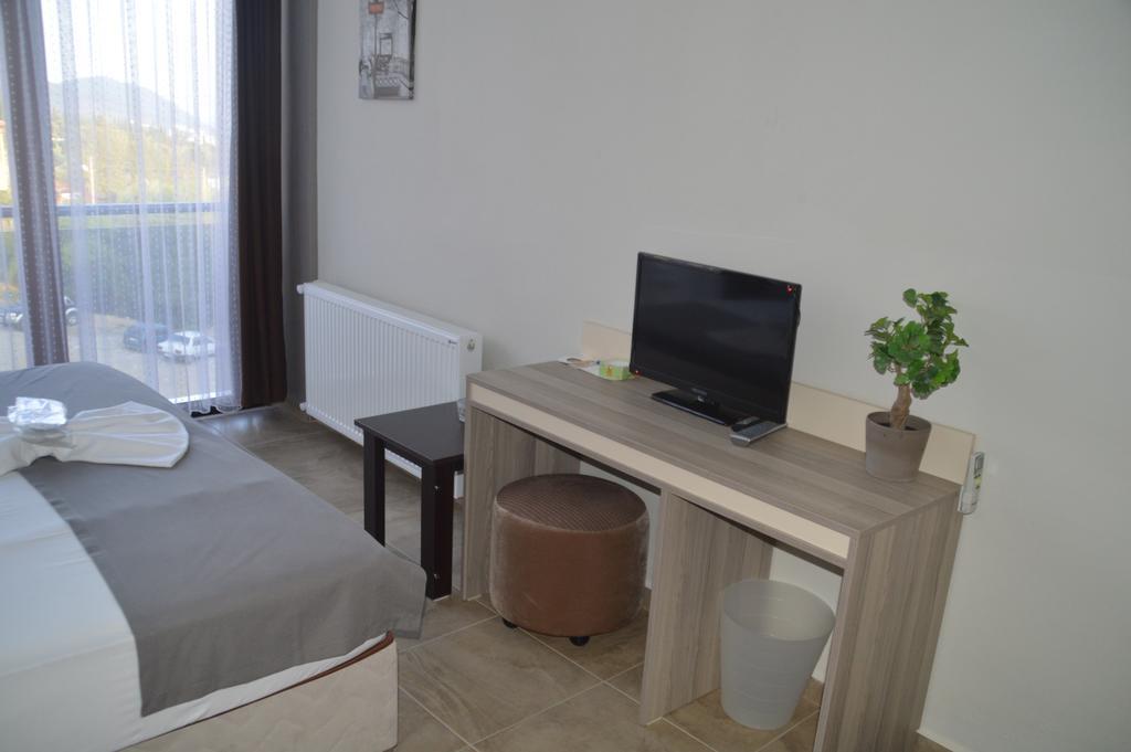 Hotel Hugo Altınoluk Exteriör bild